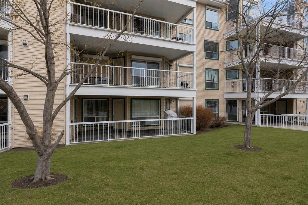 Picture for 107, 4625 50 Street 