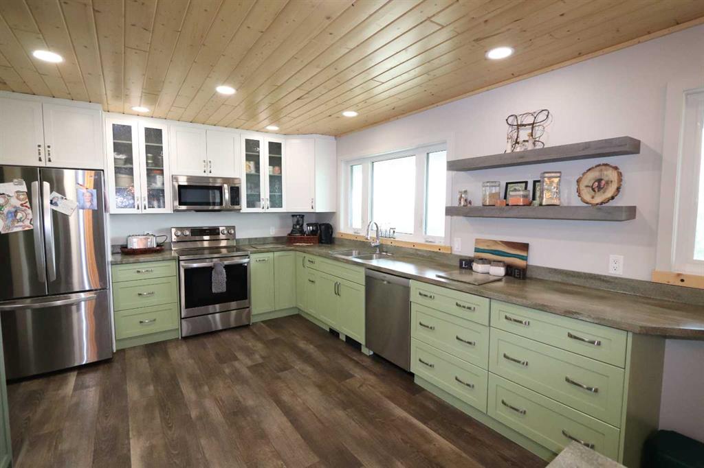 Picture for 433040, Range Road 251  
