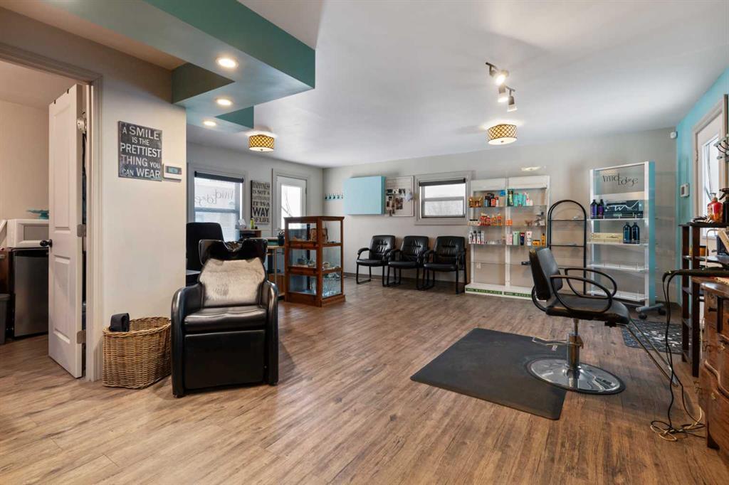 Picture for 5009 49 Avenue 