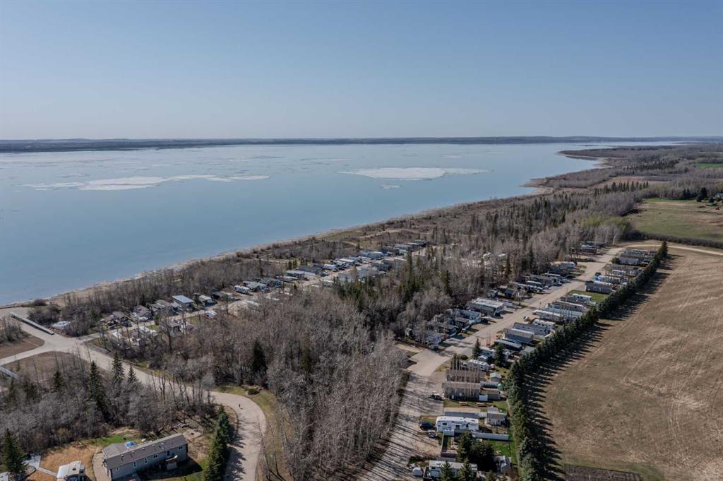 Picture for 7, 41310 282 Range Road  https://www.cirrealty.ca/reb/cara/5/A2219635_13.jpg