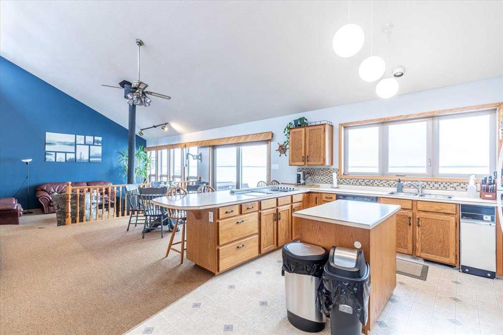 Picture for 35 Lakeshore Drive 