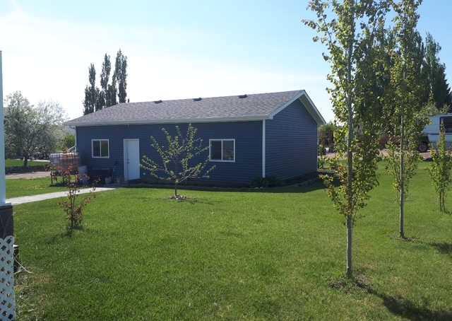 Picture for 5015 45 Street  https://www.cirrealty.ca/reb/cara/5/A2261725_36.jpg