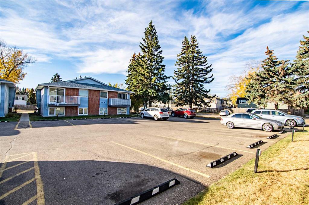Picture for 2, 6320 58 Avenue  Picture for 2, 6320 58 Avenue