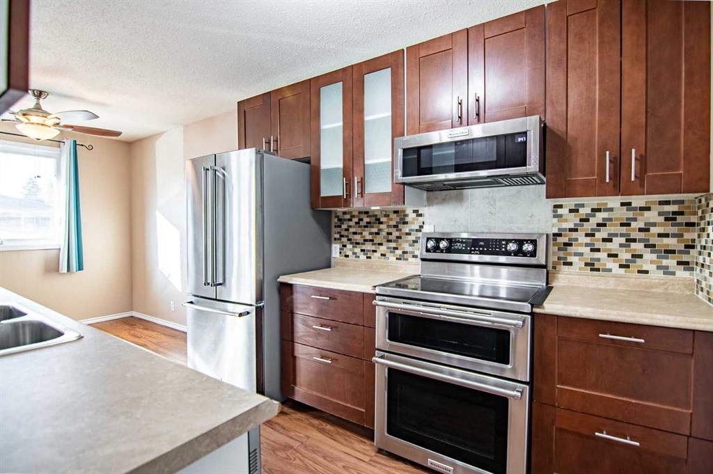 Picture for 2, 6320 58 Avenue  Picture for 2, 6320 58 Avenue