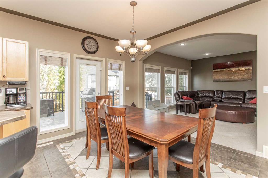 Picture for 35 Woodrow Close  https://www.cirrealty.ca/reb/cara/5/A2264075_15.jpg