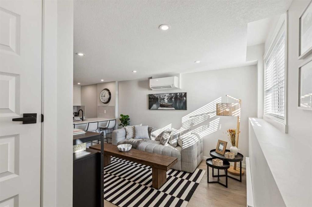 Picture for 114, 63 Belmont Passage SW