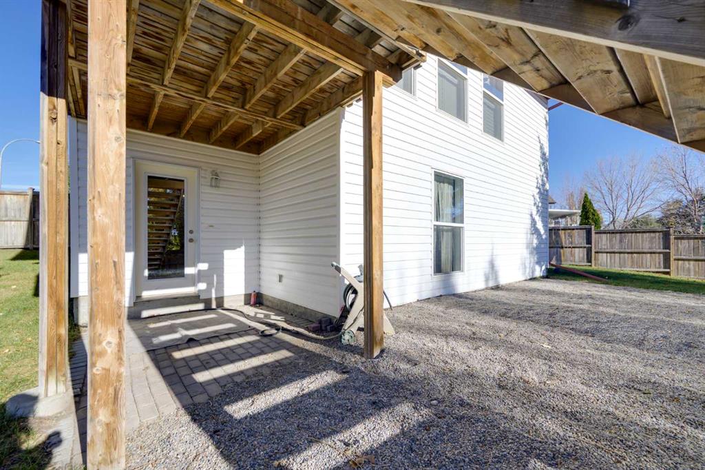 Picture for 39 KIRTON Close  https://www.cirrealty.ca/reb/cara/5/A2265095_26.jpg