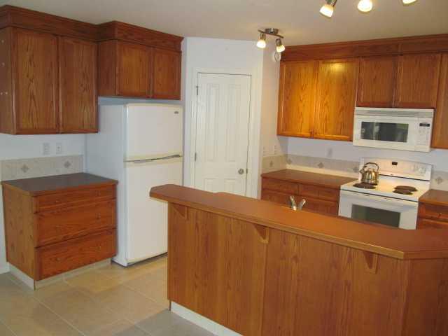 Picture for 39 KIRTON Close  https://www.cirrealty.ca/reb/cara/5/A2265095_6.jpg