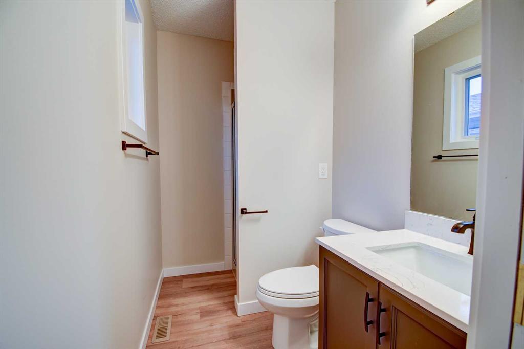Picture for 112 Dixon Crescent  https://www.cirrealty.ca/reb/cara/5/A2265815_12.jpg