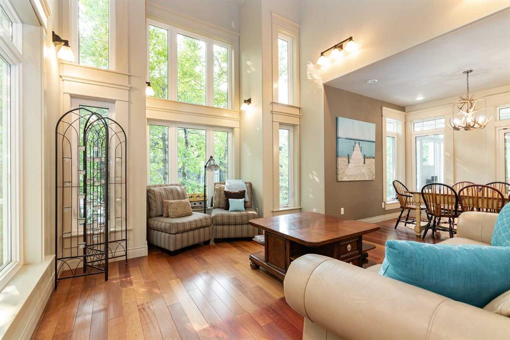 Picture for 244 Canal Street  https://www.cirrealty.ca/reb/cara/5/A2266195_12.jpg