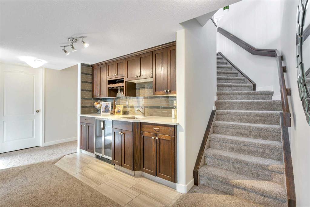 Picture for 128 Isbister Close  https://www.cirrealty.ca/reb/cara/5/A2266805_30.jpg