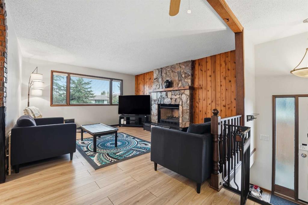 Picture for 62 McLevin Crescent  https://www.cirrealty.ca/reb/cara/5/A2266965_10.jpg