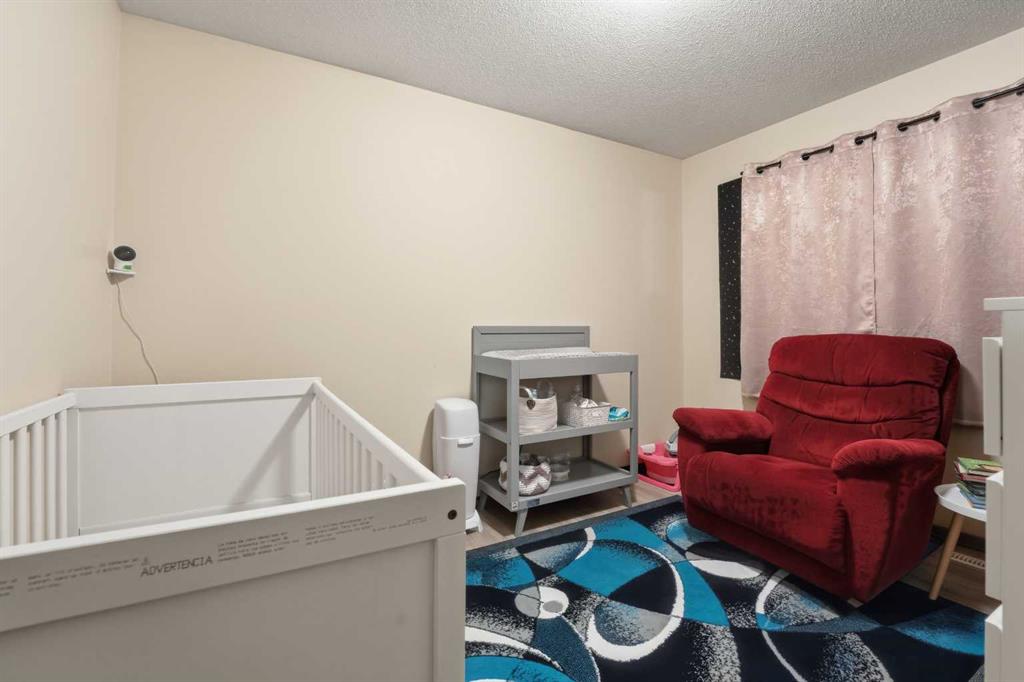 Picture for 62 McLevin Crescent  https://www.cirrealty.ca/reb/cara/5/A2266965_15.jpg