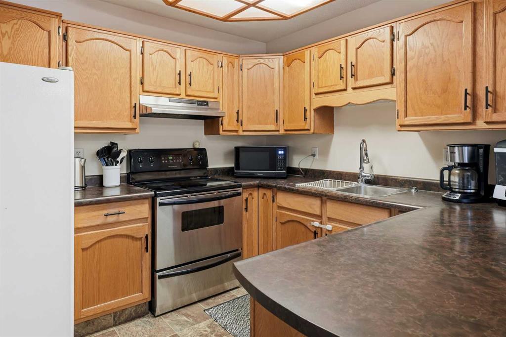 Picture for 62 McLevin Crescent  Picture for 62 McLevin Crescent