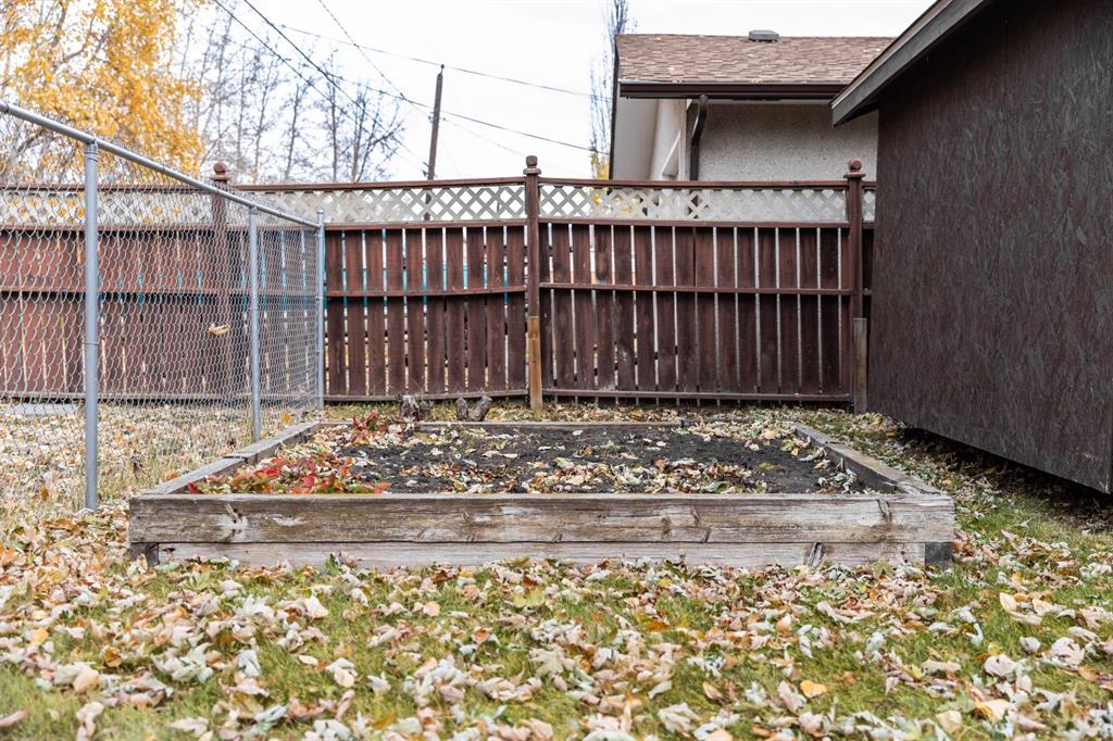 Picture for 40 Fern Road  https://www.cirrealty.ca/reb/cara/5/A2267055_33.jpg