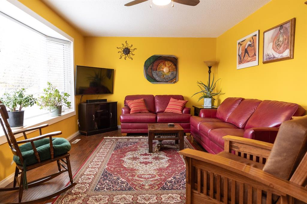 Picture for 40 Fern Road  https://www.cirrealty.ca/reb/cara/5/A2267055_8.jpg