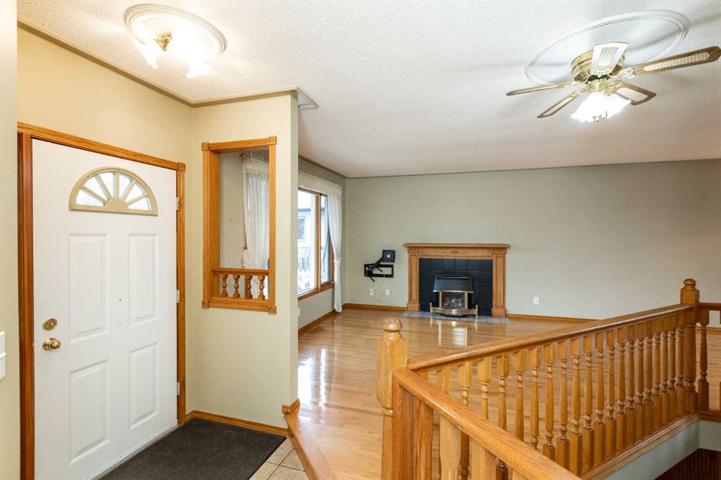 Picture for 4828 44 Street 