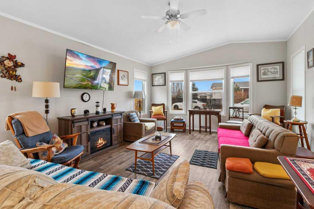 Picture for 27 Baywood Link 