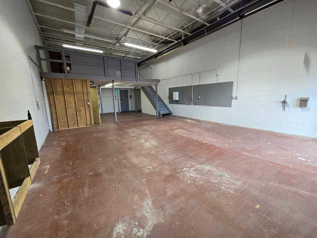 Picture for 3, 7887 50 Avenue 