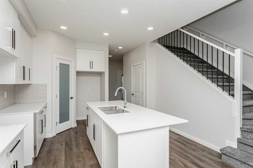 Picture for 147 Lincoln Crescent 