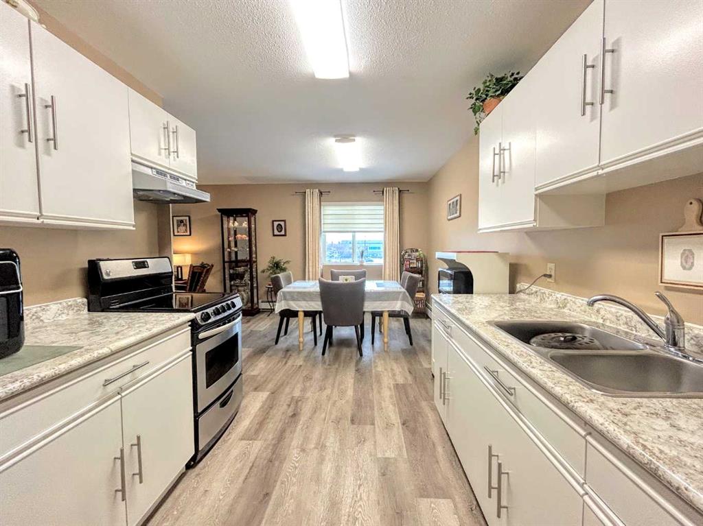 Picture for 301, 5414 53 Street 