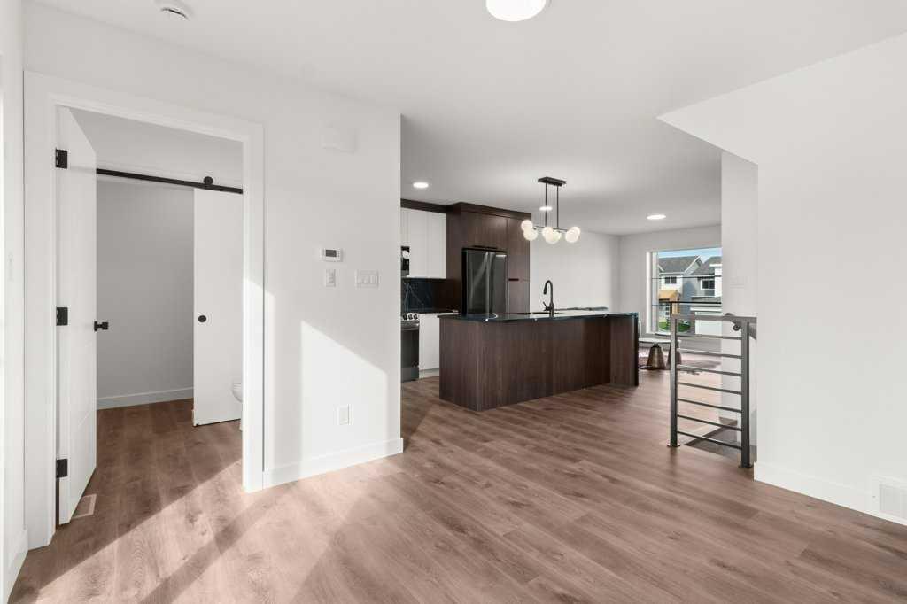 Picture for 12 Violet Point 