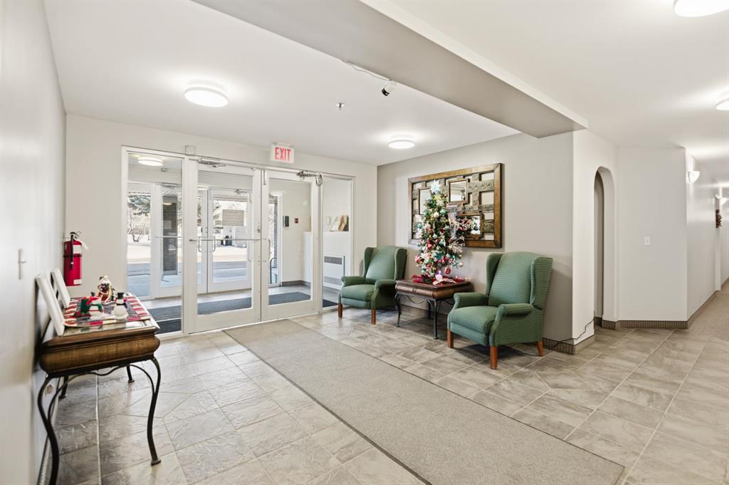 Picture for 106, 5205 Woodland Road 