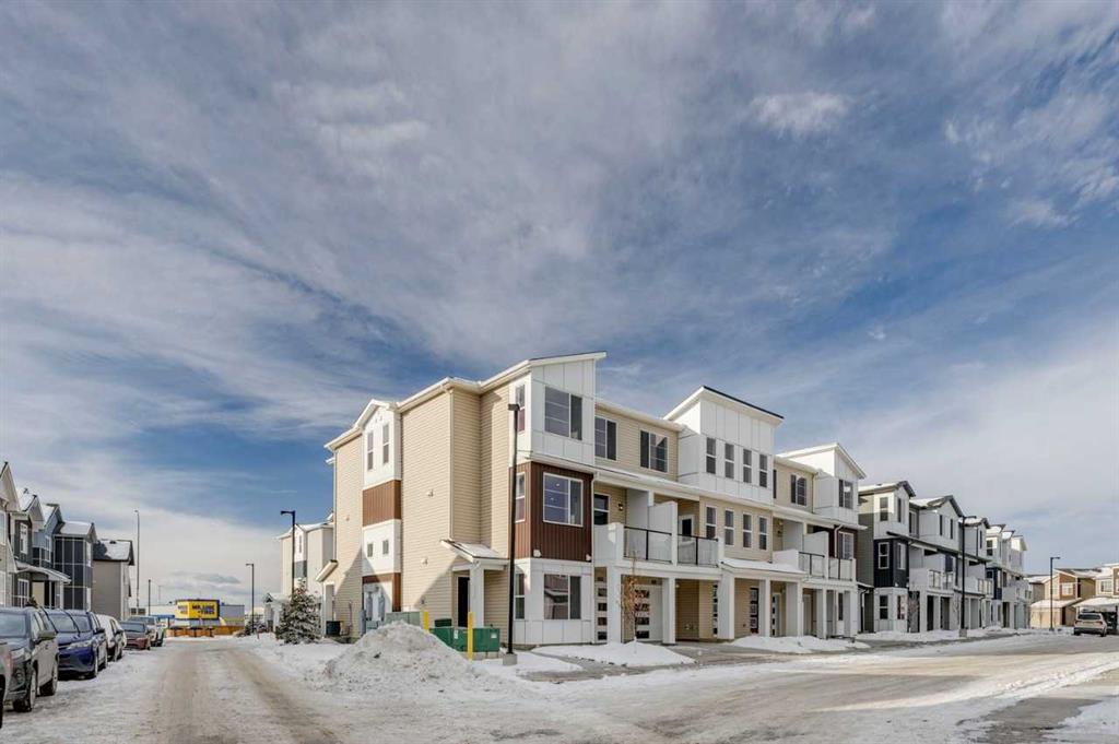 Picture for 201, 65 Belvedere Point SE