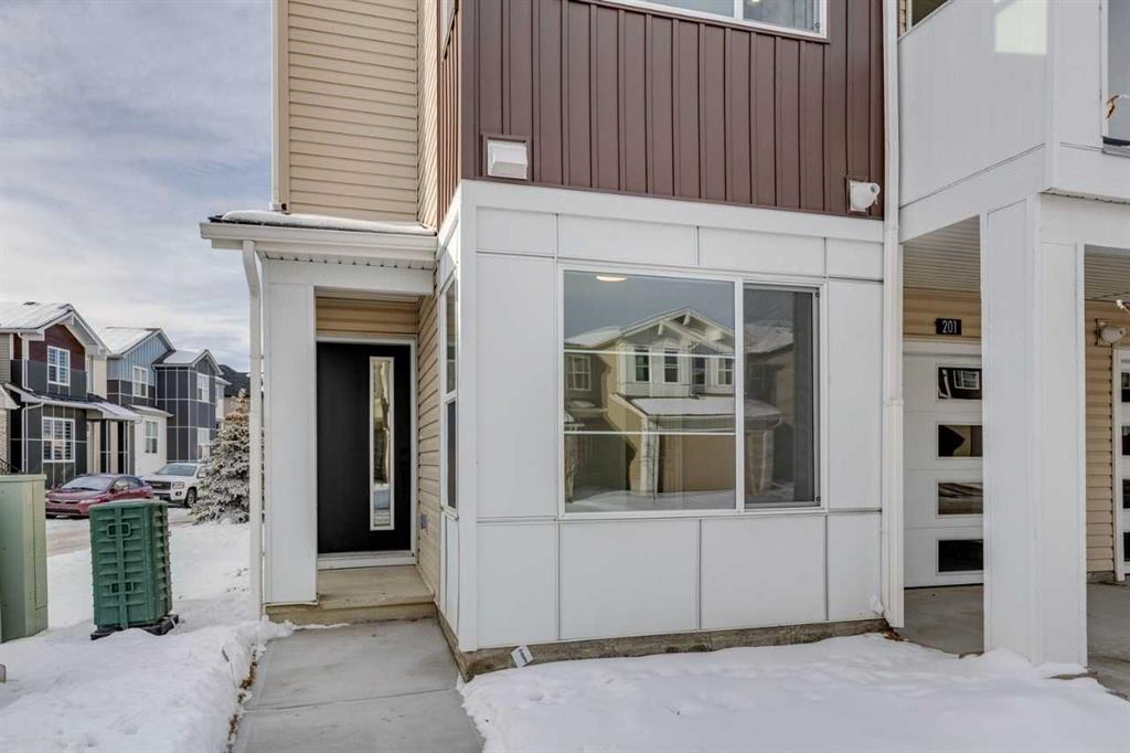 Picture for 201, 65 Belvedere Point SE