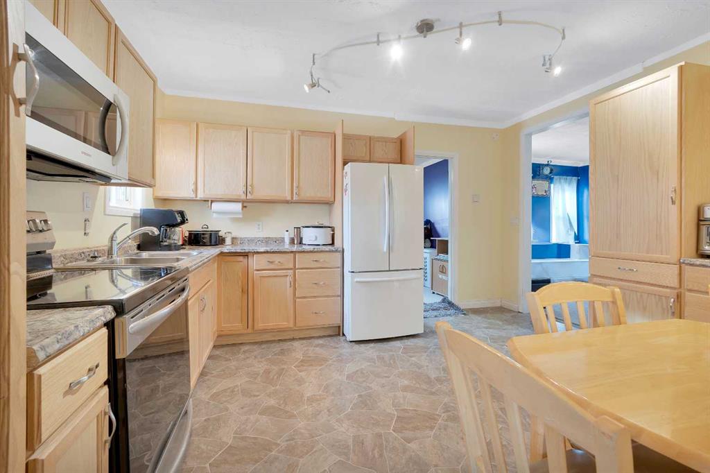 Picture for 4919 47 Street 