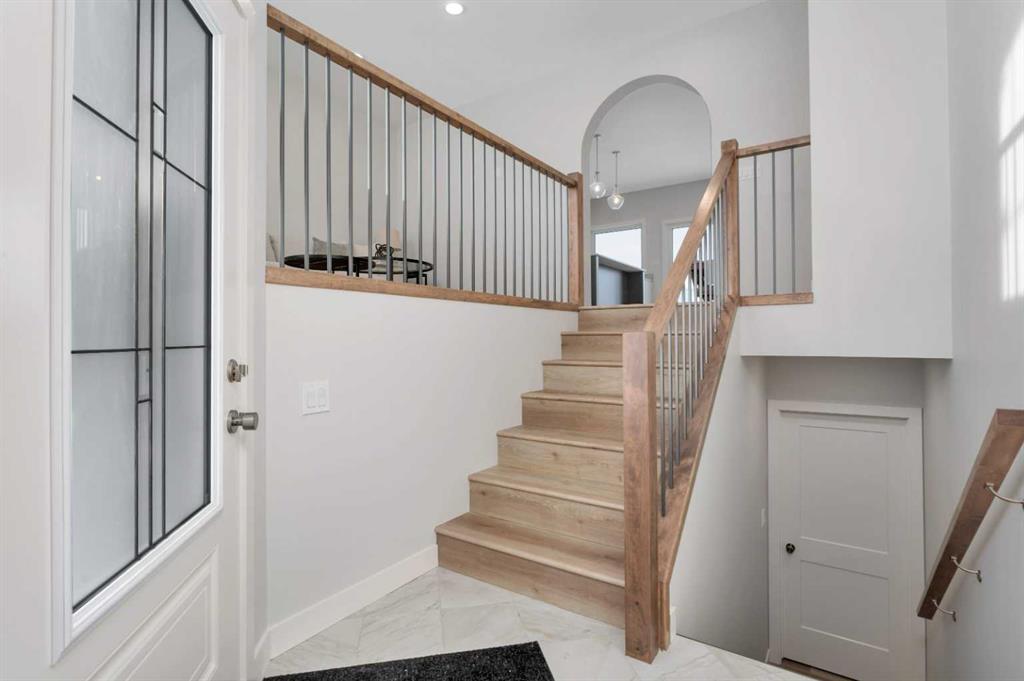 Picture for 62 Tarzwell Avenue 