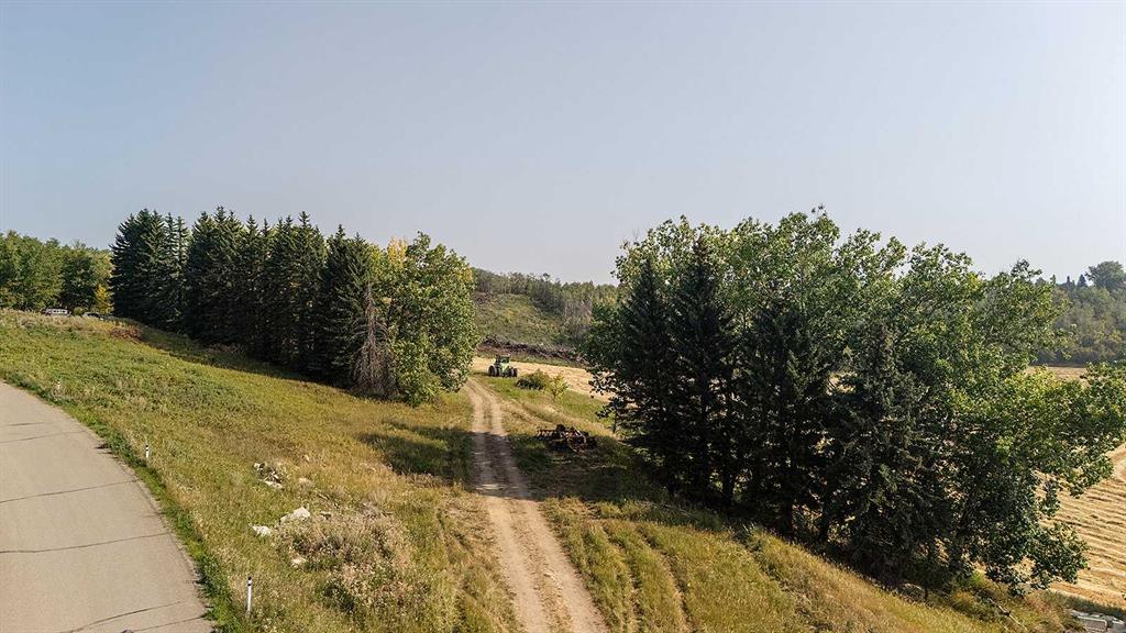 Picture for 27, 38311 Range Road 270  