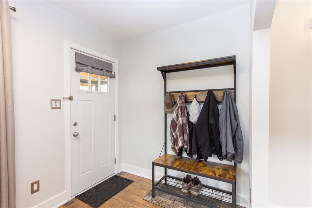 Picture for 5919 52 Avenue 