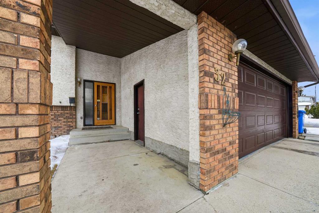 Picture for 32 Huget Crescent 