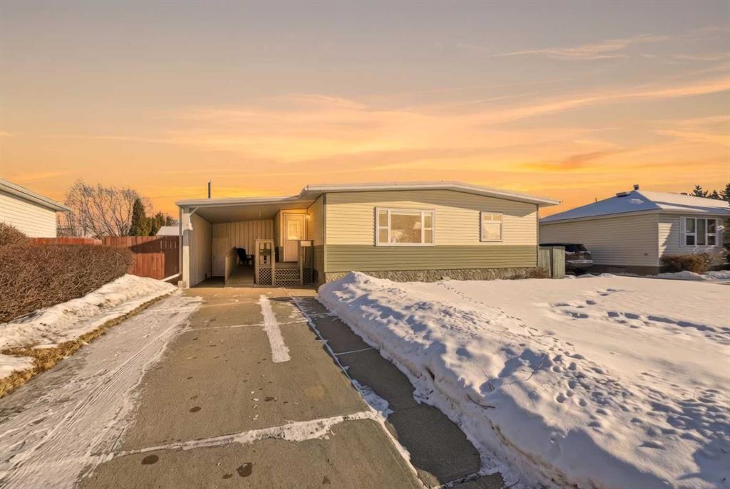 Picture for 4421 35 Avenue 