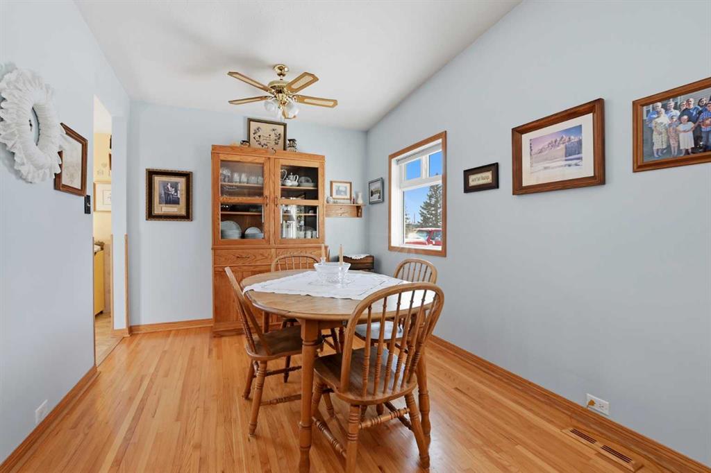 Picture for 4421 35 Avenue 