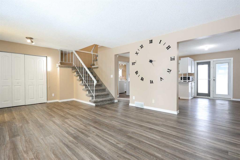 Picture for 70 Mclevin Crescent 