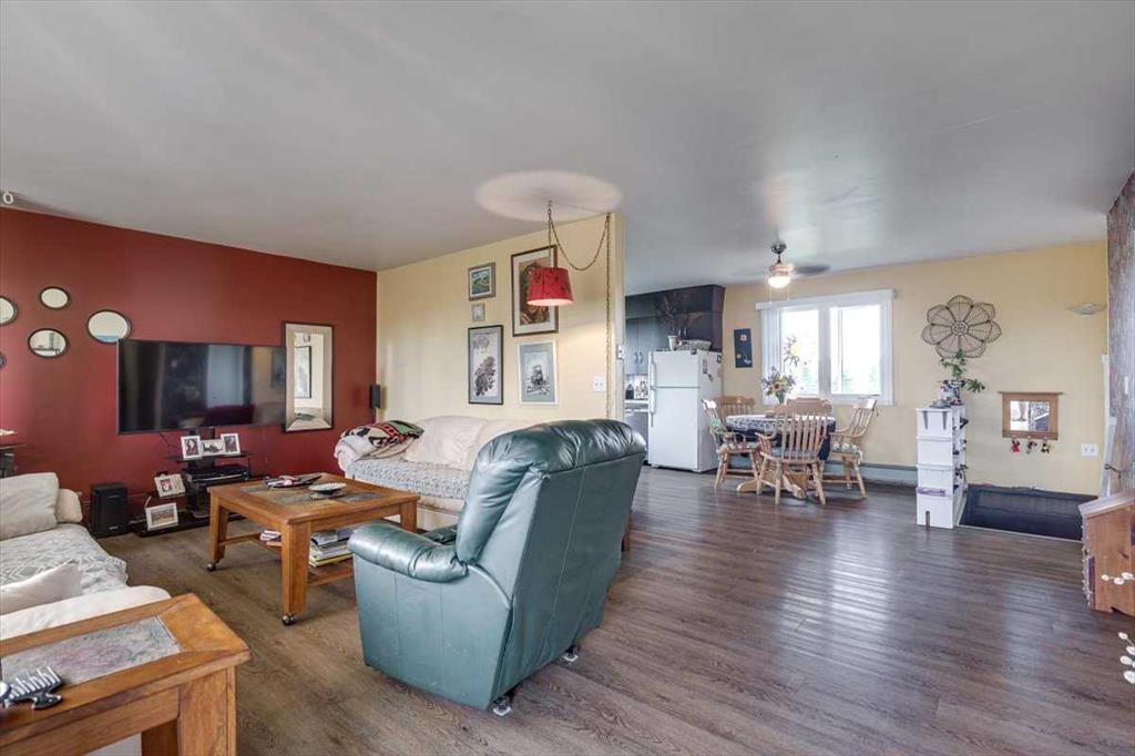 Picture for 334078 Range Road 241  