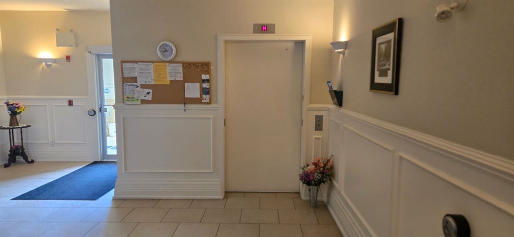 Picture for 405, 4425 HERITAGE Way 