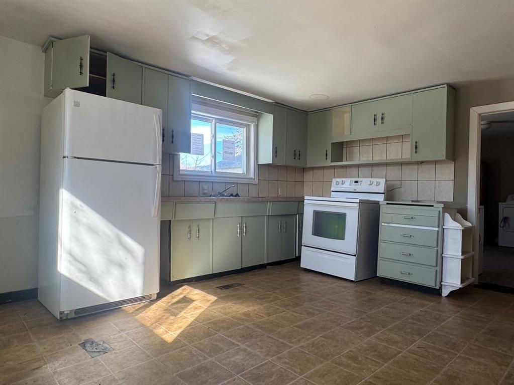 Picture for 5025 48 Street 