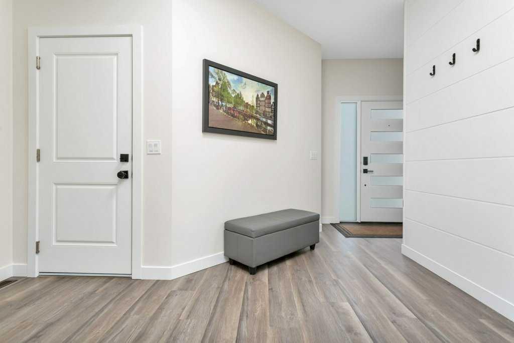 Picture for 26 Athens Place 