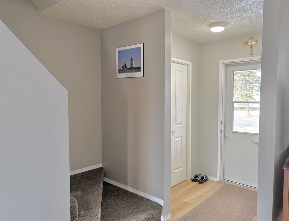 Picture for 5743 56 Street 