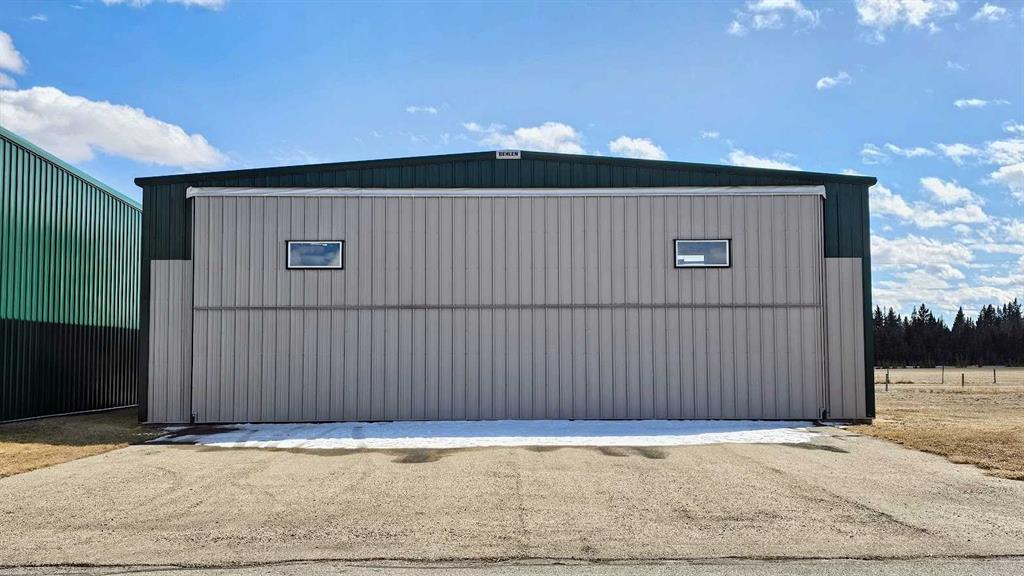 Picture for 215, 32463 Range Road 55  