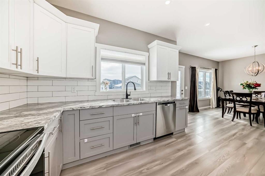 Picture for 99 Livingston Close 