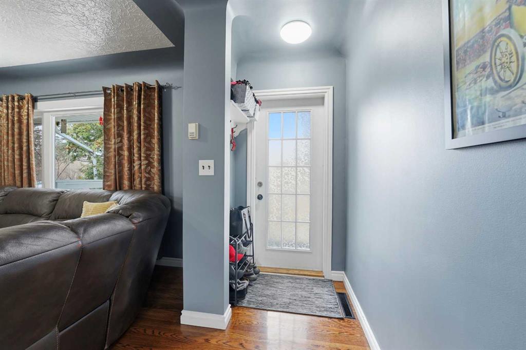 Picture for 4624 49 Street 