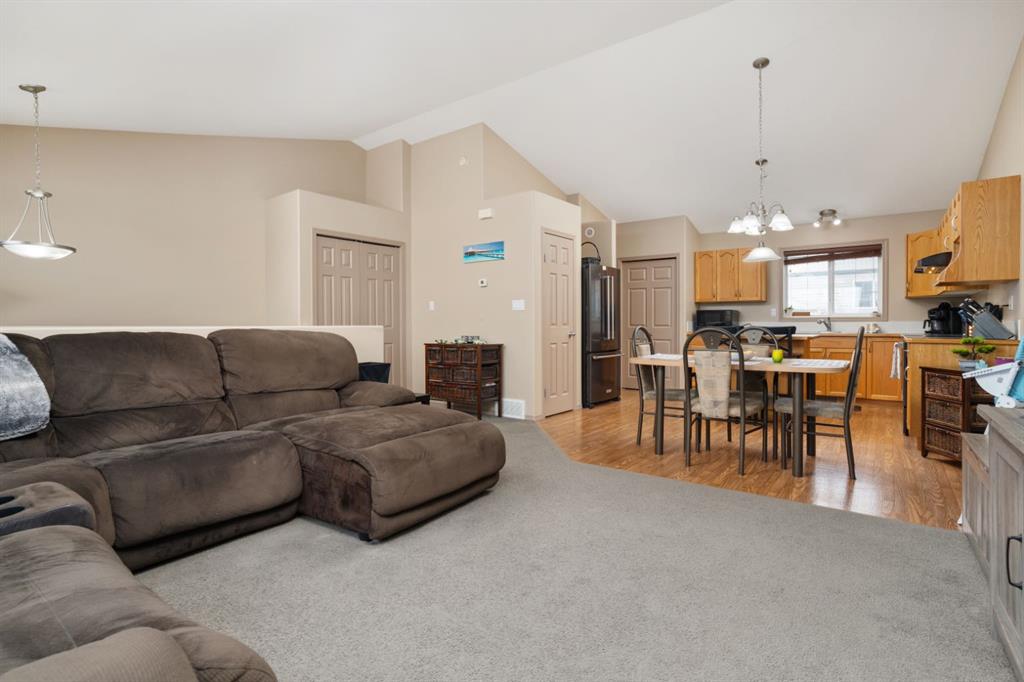 Picture for 23, 5302 47 Street 