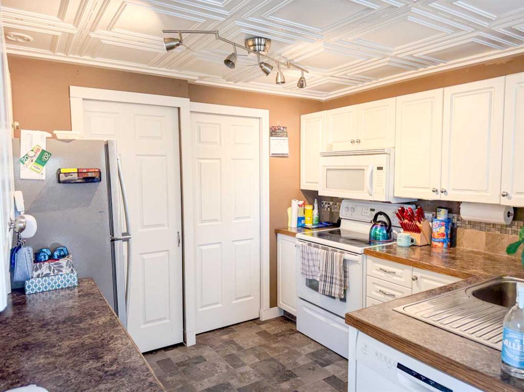 Picture for 107, 6834 59 Avenue 