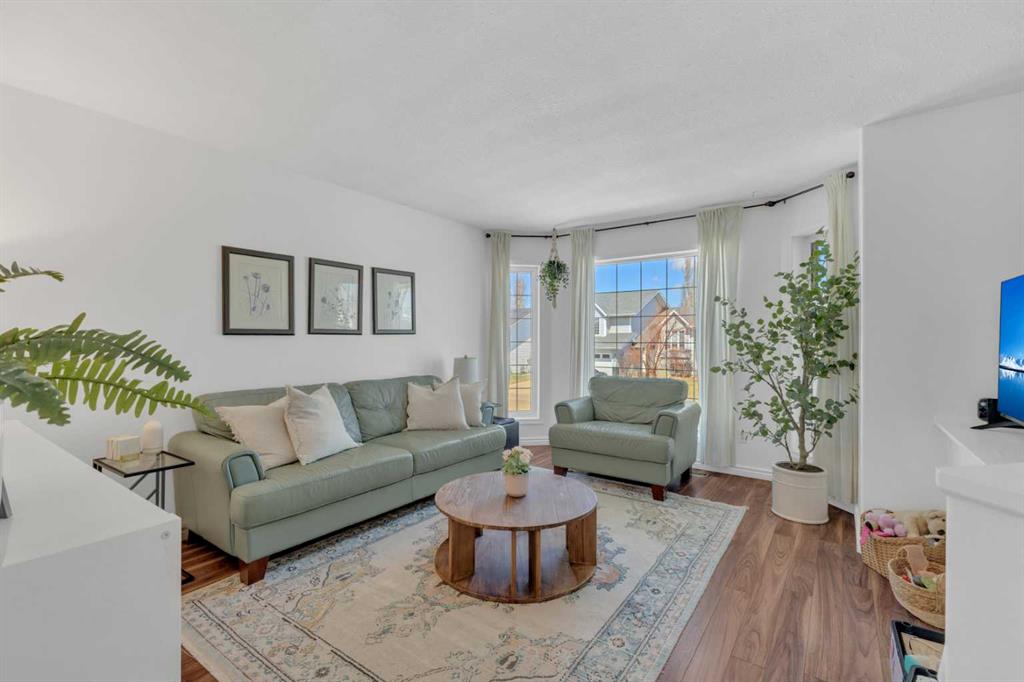 Picture for 21 Silver Drive 