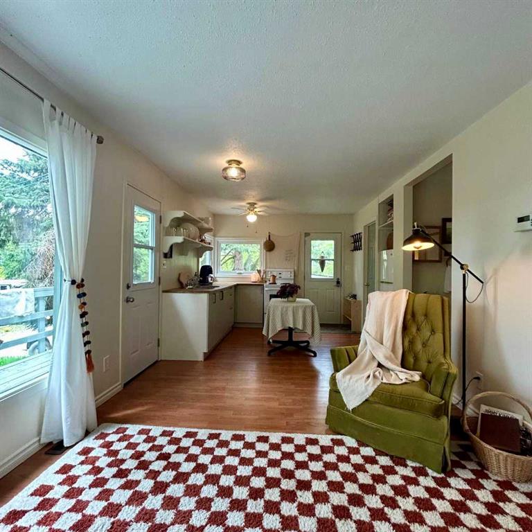 Picture for 114 Red Wing Crescent 