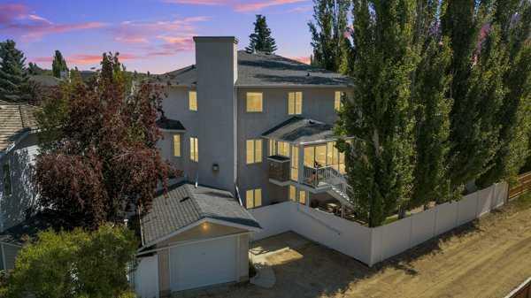 Picture for 40 Drever Close 